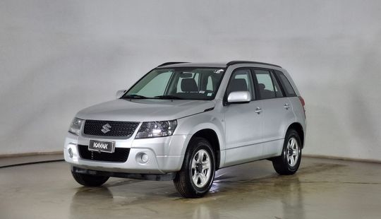 Suzuki • GrandNomade