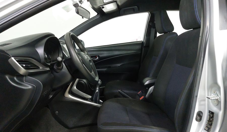 Toyota Yaris 1.5 SPORT Hatchback 2018