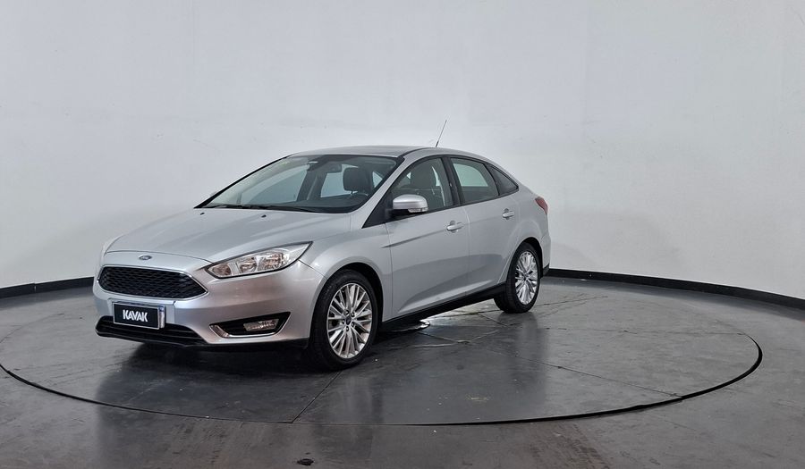 Ford Focus Iii 2.0 SE PLUS Sedan 2016
