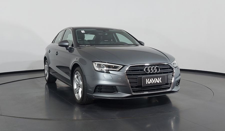 Audi A3 PLUS 25 ANOS Sedan 2019