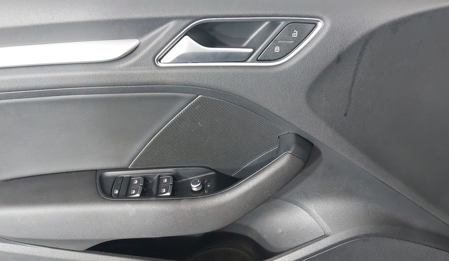 Audi A3 PLUS 25 ANOS Sedan 2019
