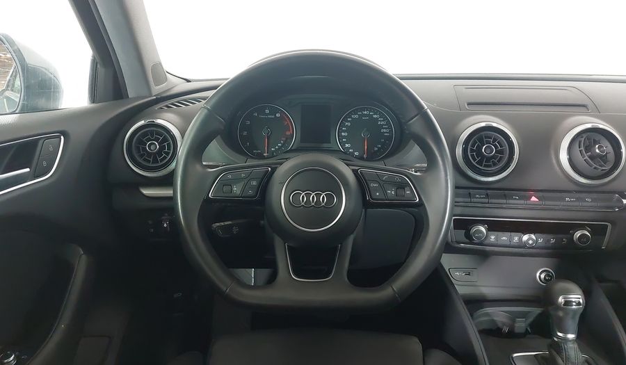 Audi A3 PLUS 25 ANOS Sedan 2019