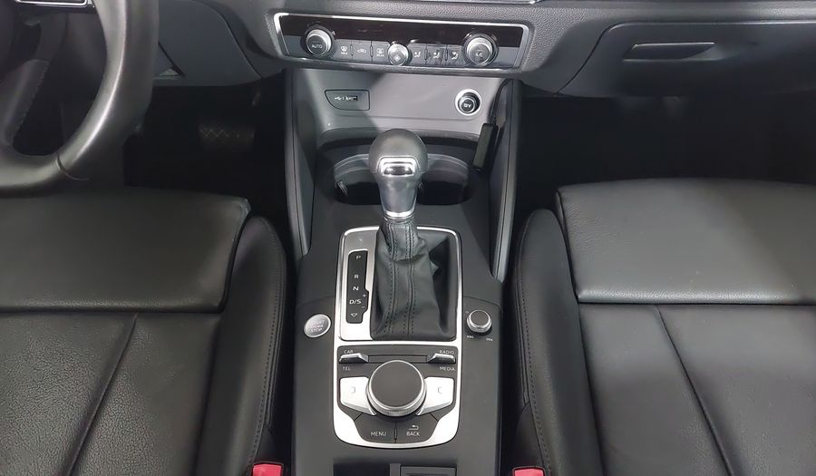 Audi A3 PLUS 25 ANOS Sedan 2019