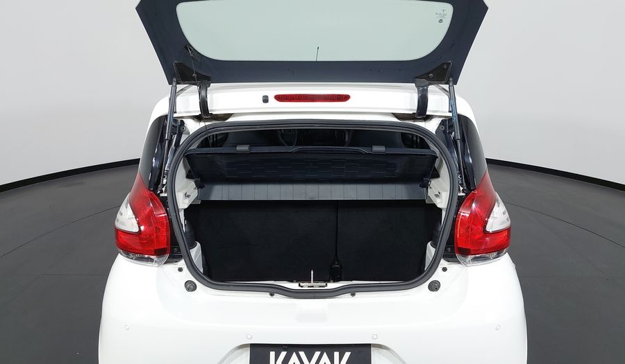 Fiat Mobi EVO EASY ON Hatchback 2017