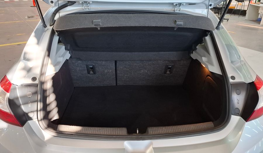 Chevrolet Cruze Ii 1.4 LTZ AUTO Sedan 2022