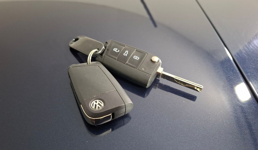 Volkswagen Polo 1.6 MSI COMFORTLINE PLUS AT Hatchback 2019