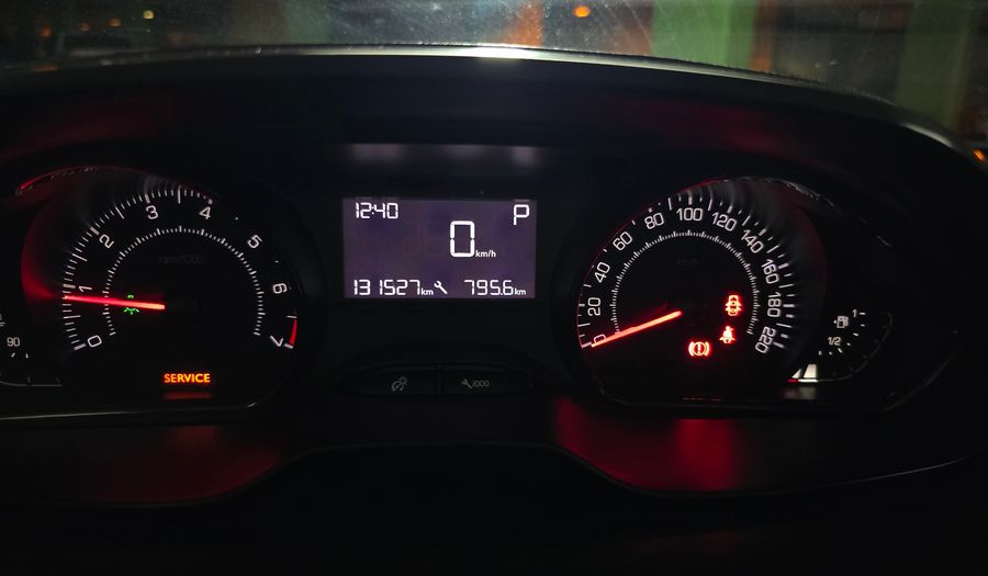 Peugeot 2008 1.6 ALLURE TIPTRONIC 6 Suv 2018