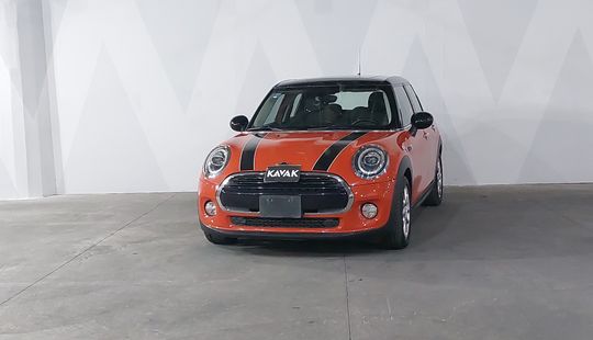 Mini • Cooper