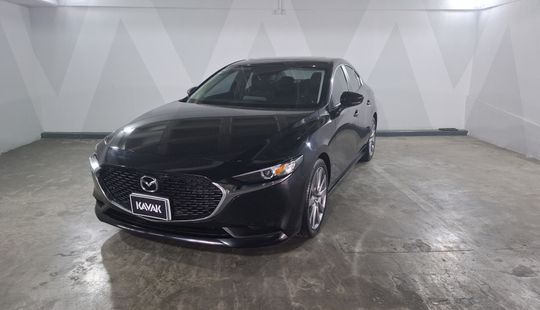 Mazda • Mazda 3