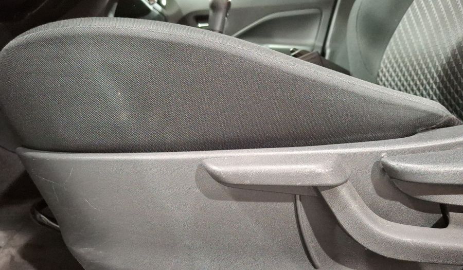Nissan Versa 1.6 SENSE Sedan 2021
