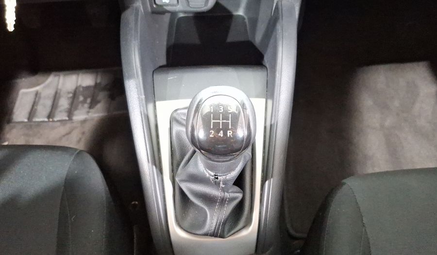 Nissan Versa 1.6 SENSE Sedan 2021