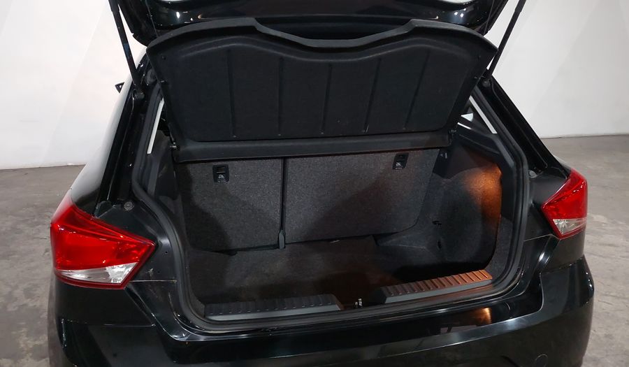 Seat Ibiza 1.6 STYLE MT CONNECT Hatchback 2018
