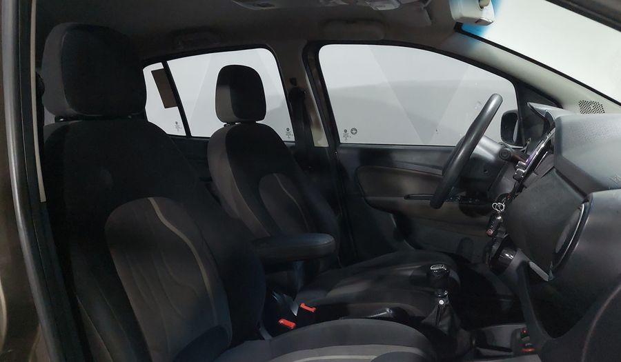 Fiat Uno 1.4 WAY Hatchback 2016