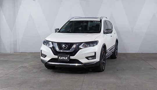 Nissan • X-Trail