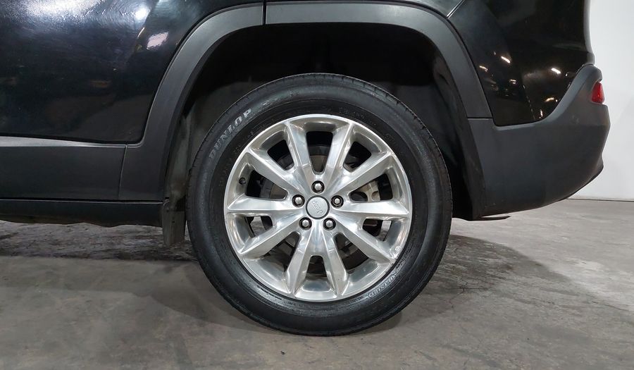 Jeep Cherokee 2.4 LATITUDE 4X2 Suv 2016