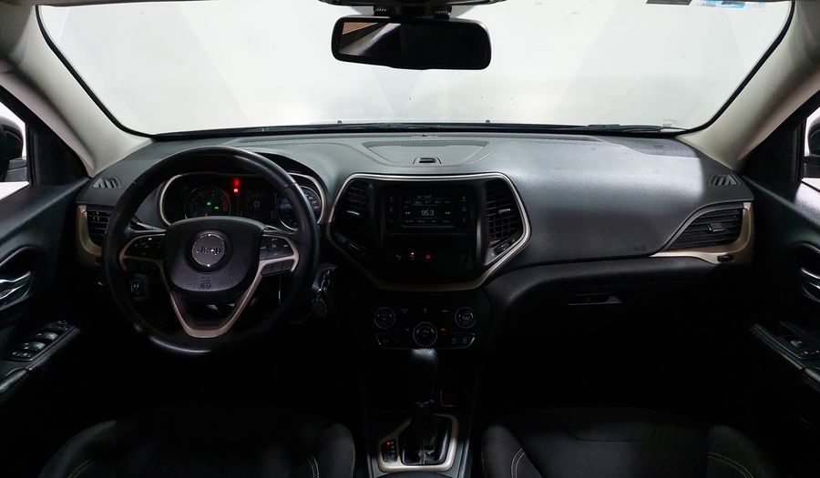 Jeep Cherokee 2.4 LATITUDE 4X2 Suv 2016