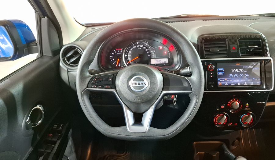 Nissan March 1.6 ADVANCE Hatchback 2021