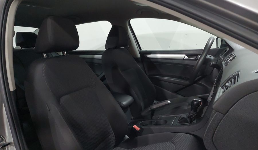 Volkswagen Passat 2.5 COMFORTLINE TIPTRONIC Sedan 2014