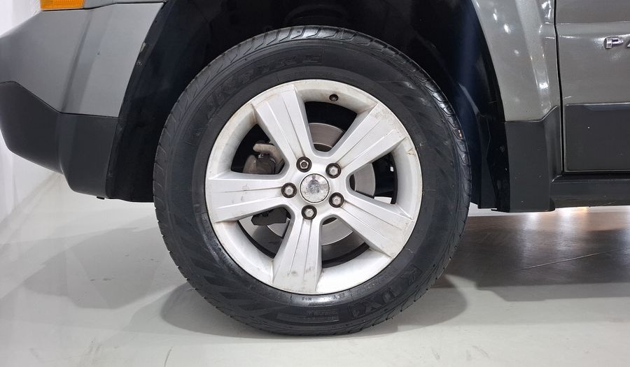 Jeep Patriot 2.4 BASE FWD CVT Suv 2012