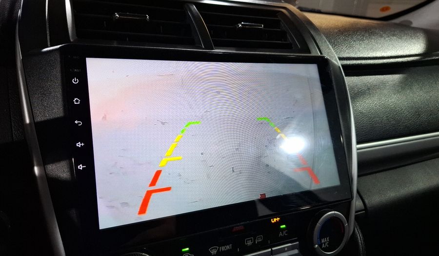 Toyota Camry 3.5 SE V6 6AT Sedan 2012