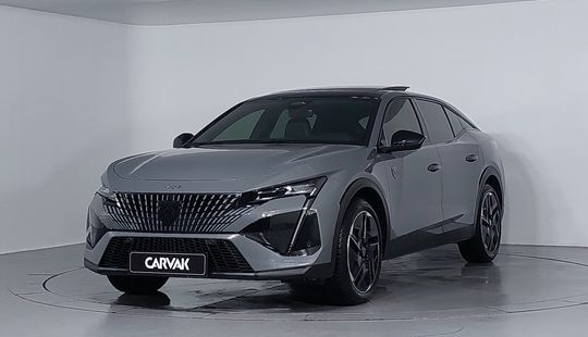 Peugeot • 408