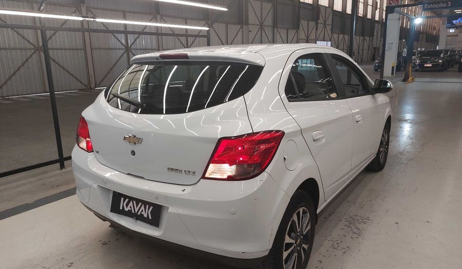 Chevrolet Onix MPFI LTZ Hatchback 2016