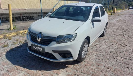 Renault • Logan