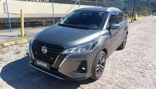 Nissan • Kicks