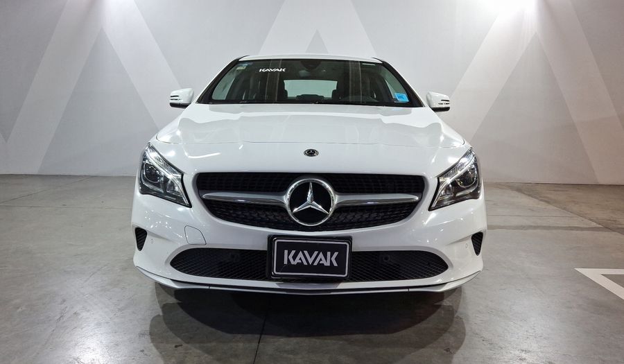 Mercedes Benz Clase Cla 1.6 CLA 200 DCT Coupe 2019