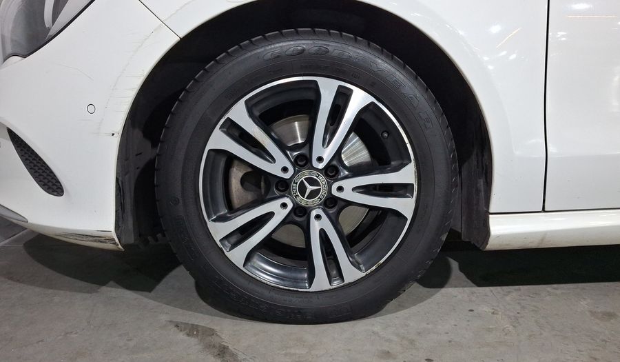 Mercedes Benz Clase Cla 1.6 CLA 200 DCT Coupe 2019