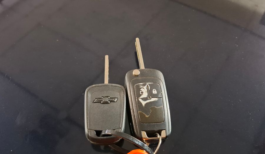 Chevrolet Spin 1.8 LTZ 5S Hatchback 2013