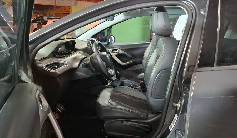 Peugeot 208 1.6 FELINE Hatchback 2019