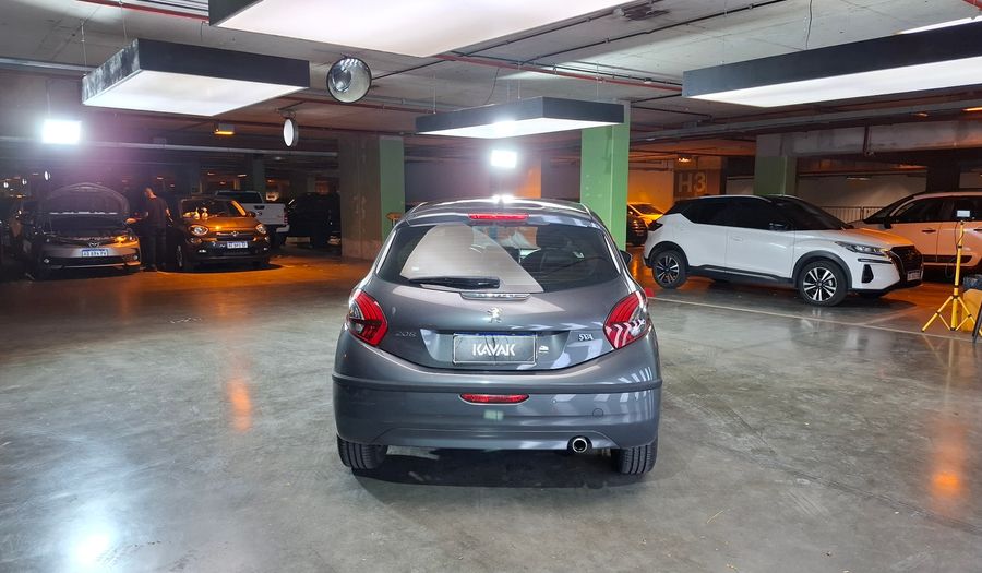 Peugeot 208 1.6 FELINE Hatchback 2019