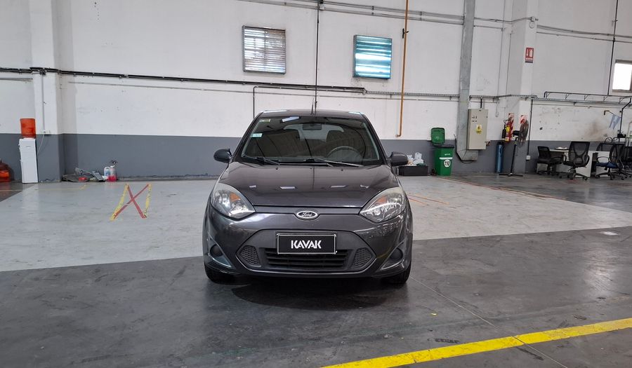 Ford Fiesta 1.6 AMBIENTE PLUS Hatchback 2011