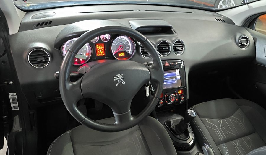 Peugeot 308 1.6 ALLURE Hatchback 2016