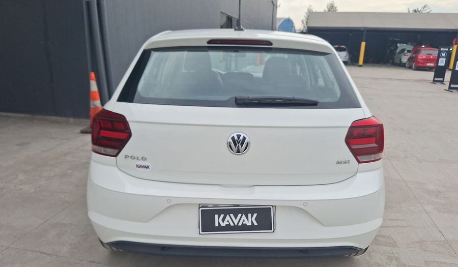 Volkswagen Polo 1.6 AUTO 110 CV HIGHLINE Hatchback 2021