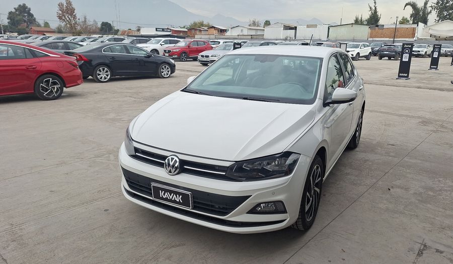 Volkswagen Polo 1.6 AUTO 110 CV HIGHLINE Hatchback 2021