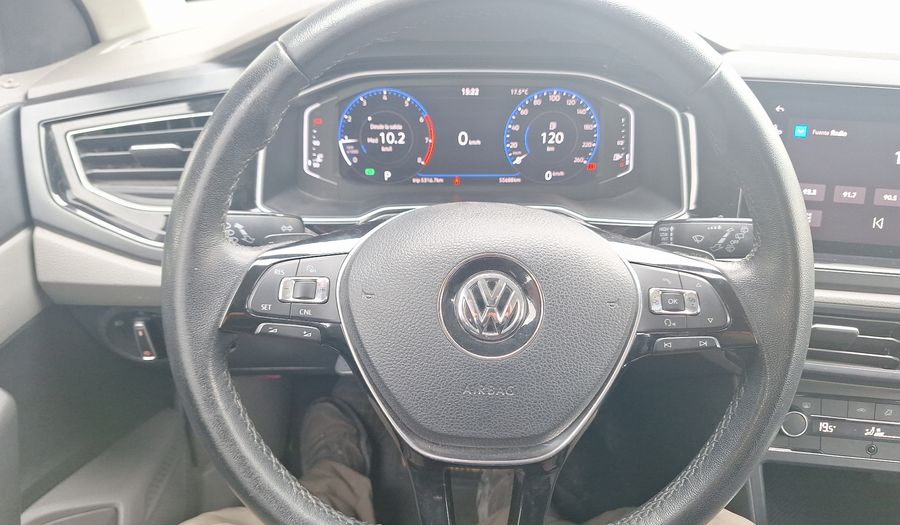 Volkswagen Polo 1.6 AUTO 110 CV HIGHLINE Hatchback 2021