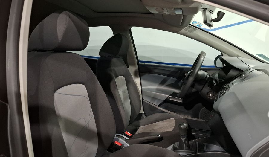 Seat Ibiza 2.0 BLITZ 4 PTAS MT Hatchback 2015