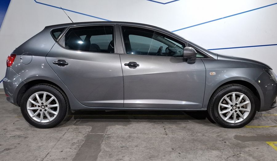 Seat Ibiza 2.0 BLITZ 4 PTAS MT Hatchback 2015