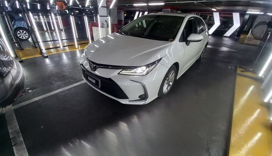 Toyota • Corolla