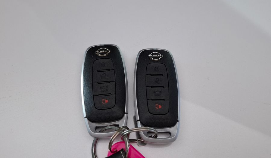 Nissan Versa 1.6 EXCLUSIVE CVT Sedan 2023