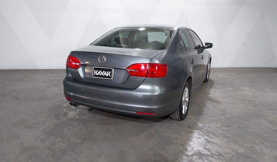 Volkswagen Jetta 2.5 STYLE ACTIVE TIPTRONIC Sedan 2014