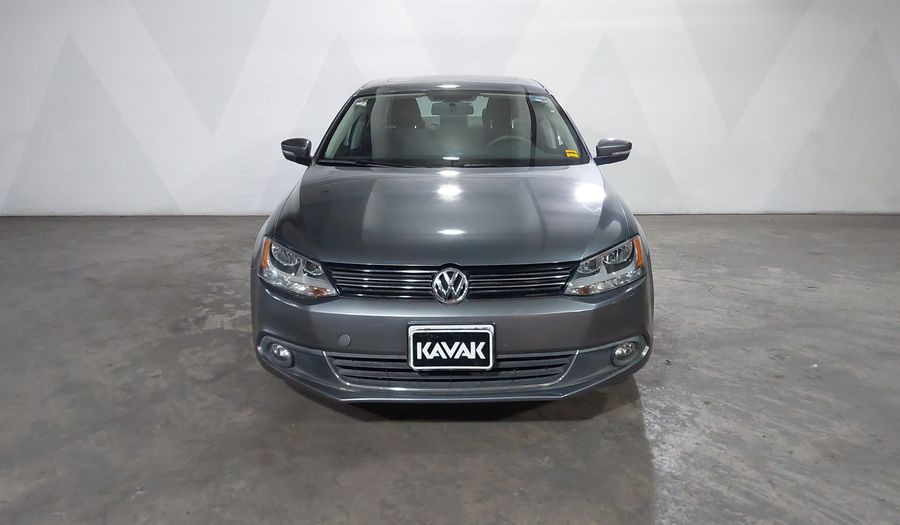 Volkswagen Jetta 2.5 STYLE ACTIVE TIPTRONIC Sedan 2014