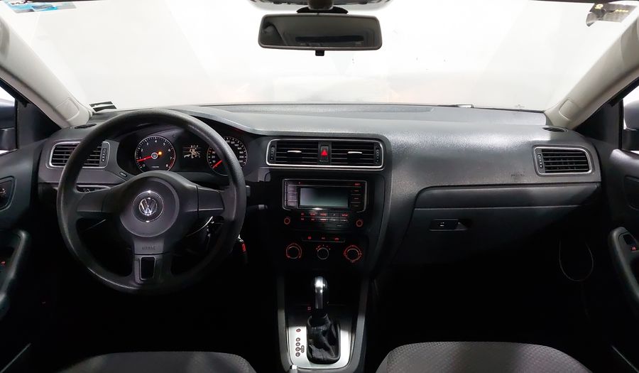 Volkswagen Jetta 2.5 STYLE ACTIVE TIPTRONIC Sedan 2014