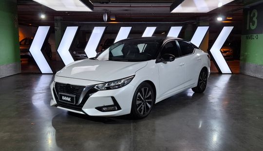 Nissan • Sentra