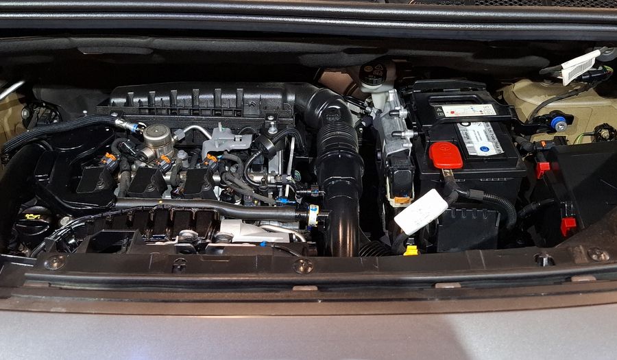 Peugeot Partner 1.2 PURETECH MAXI PACK Van 2022