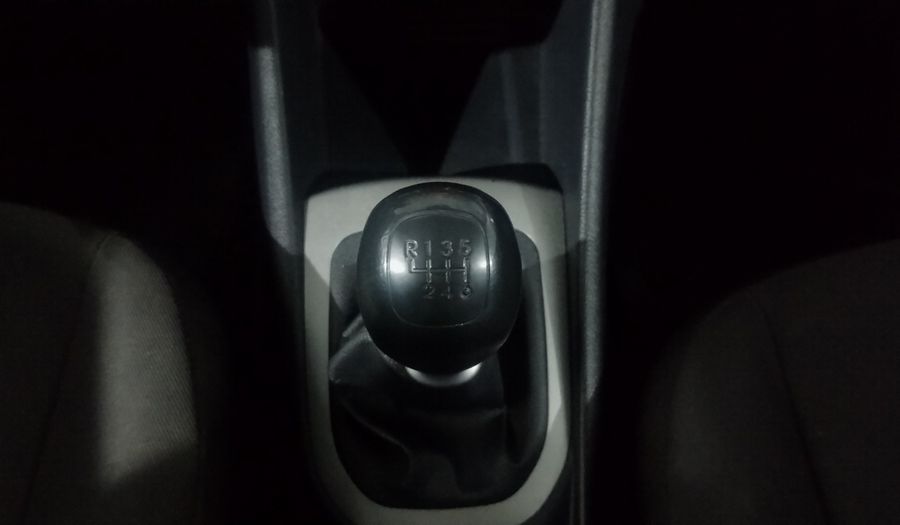 Kia Rio 1.6 LX MT Sedan 2017