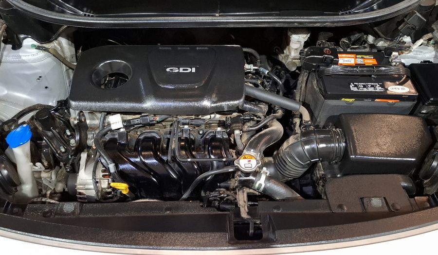 Kia Rio 1.6 LX MT Hatchback 2016