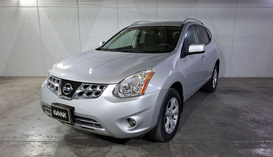 Nissan • Rogue